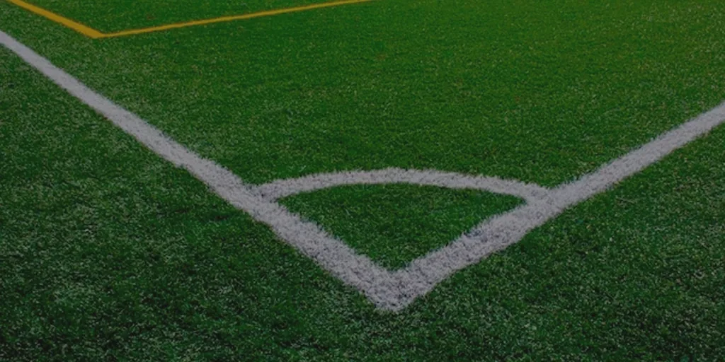 Cancha con pasto sintético deportivo